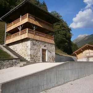 Mazot De Joe Avec Son Hammam Entre La Clusaz Et Annecy Chalet Thônes