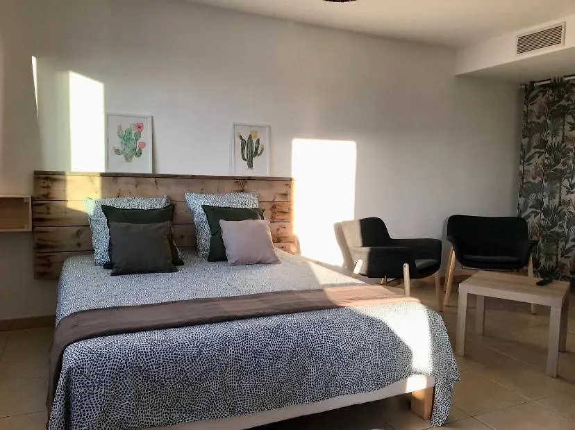 Studio Benvengudo Port La Ciotat - Appartement Et Parking Apartment