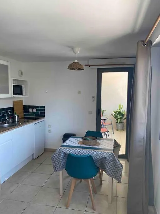Apartment Studio Benvengudo Port La Ciotat - Appartement Et Parking France
