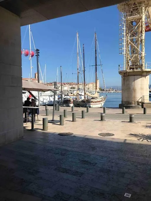 Studio Benvengudo Port La Ciotat - Appartement Et Parking
