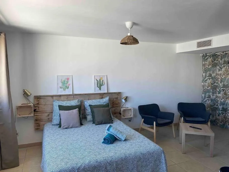 Studio Benvengudo Port La Ciotat - Appartement Et Parking 0*,  France